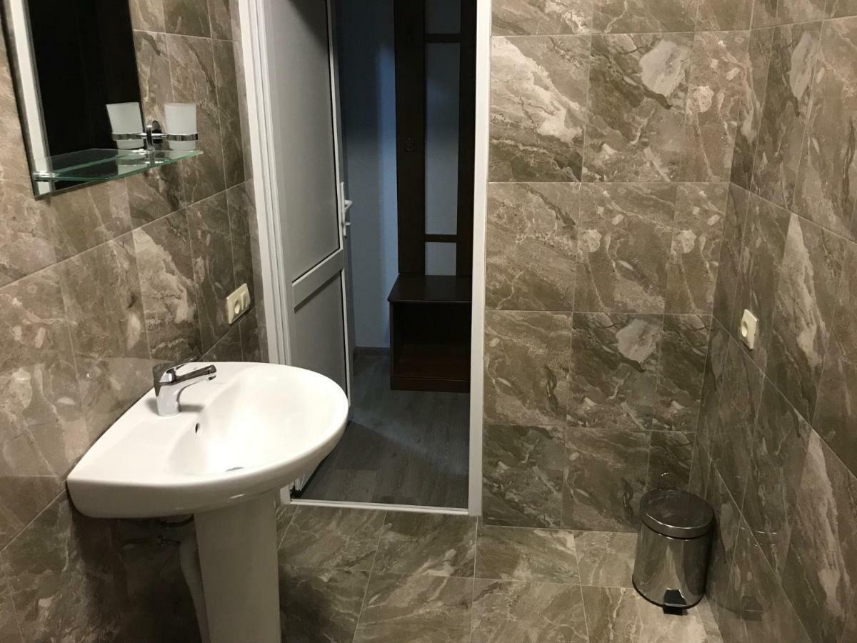 Gudauta Hotell Exteriör bild
